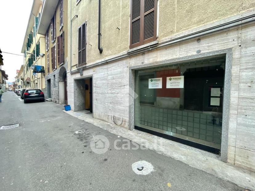 Trilocale in Via Valenzasca 4 — foto 21 di 24