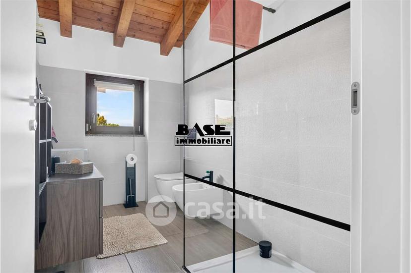 Villa in Via John Fitzgerald Kennedy 4 — foto 20 di 39