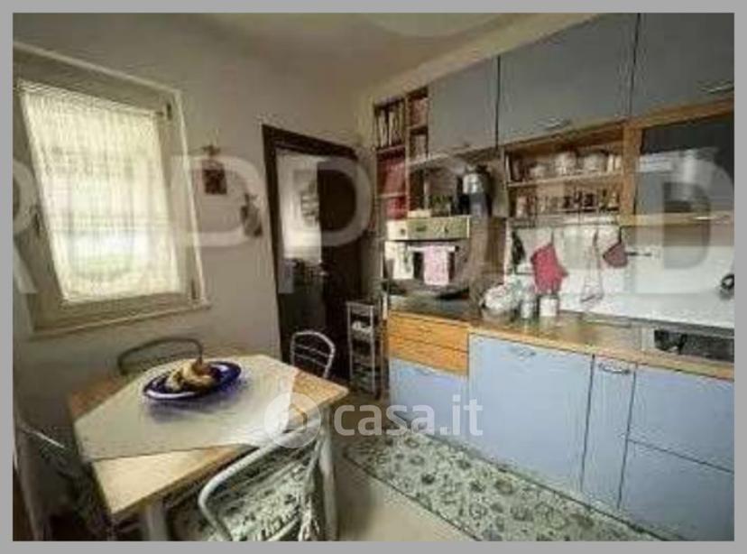 Villa in Via Lanzillotti — foto 7 di 33