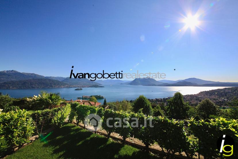 Villa in Via Martiri della Libertà 8 — foto 32 di 72