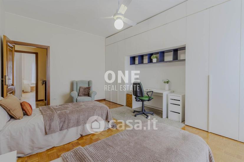 Trilocale in Via Grazia Deledda 23 — foto 41 di 41