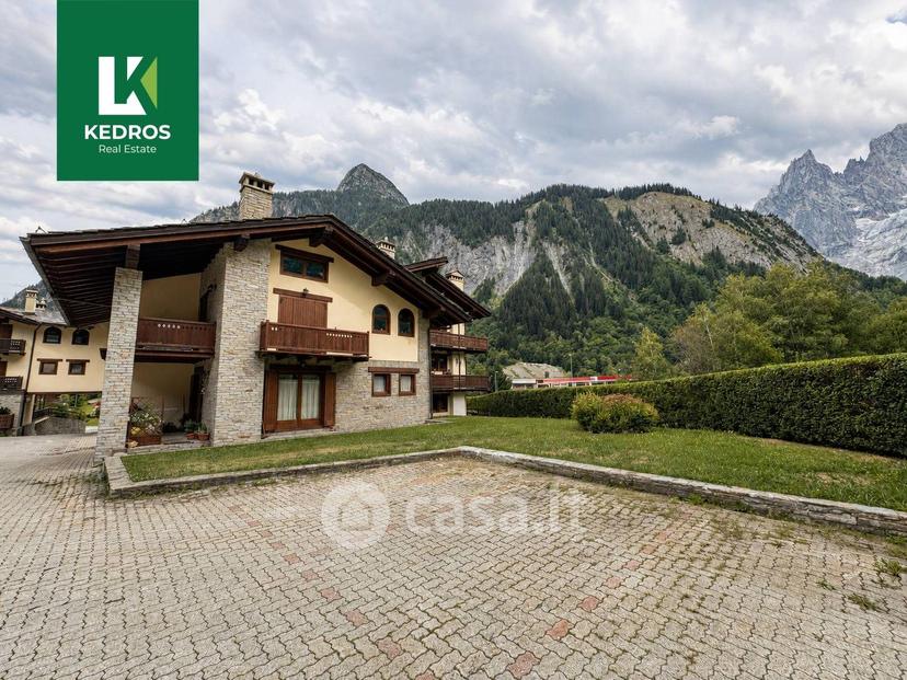 Quadrilocale in Strada Larzey - Entrèves 46 — foto 18 di 27