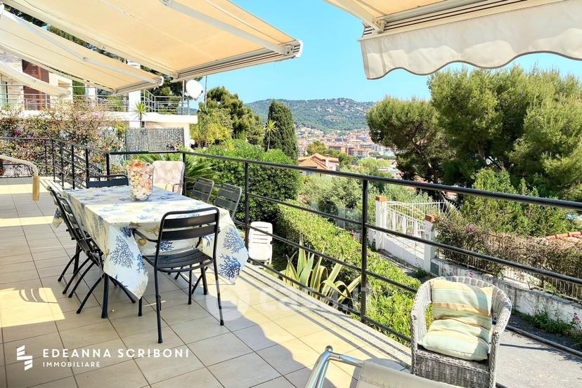 Villa in Via Aurora — foto 31 di 42