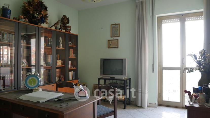 Quadrilocale in Via Taverna Campanile 70 — foto 10 di 28