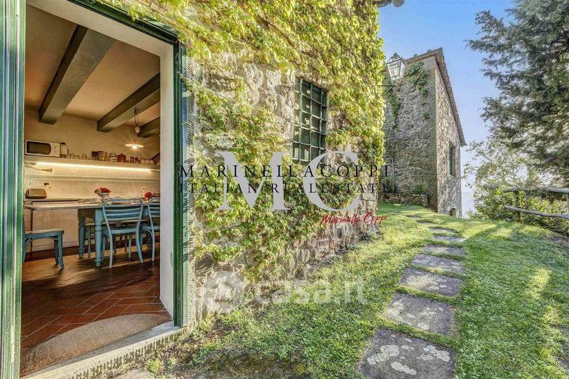 Villa in Piazza Giacomo Matteotti — foto 20 di 48