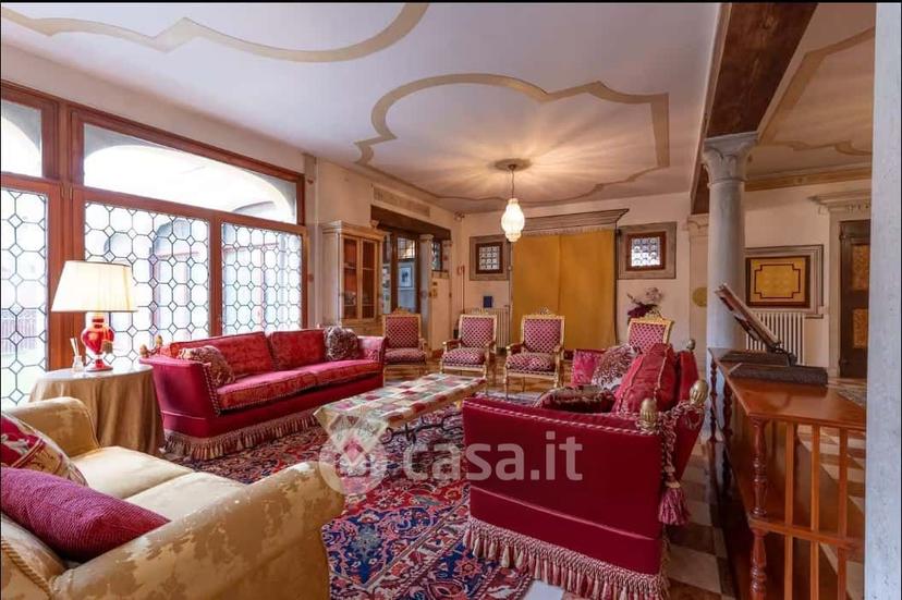 Appartamento in Vicolo Dotti 5 — foto 5 di 57