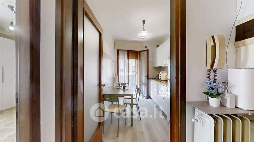 Stanza in Via Bosco Wollemborg 3 a — foto 12 di 13