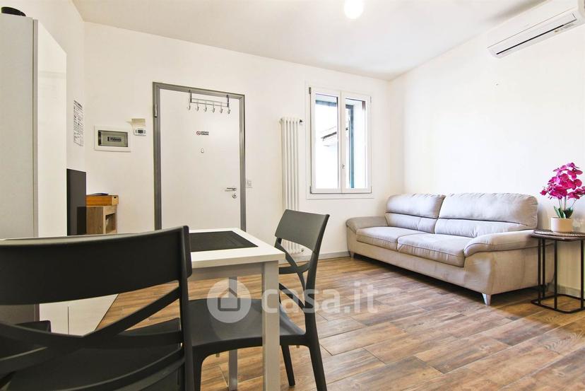 Trilocale in Vicolo Valletta 6 — foto 13 di 23
