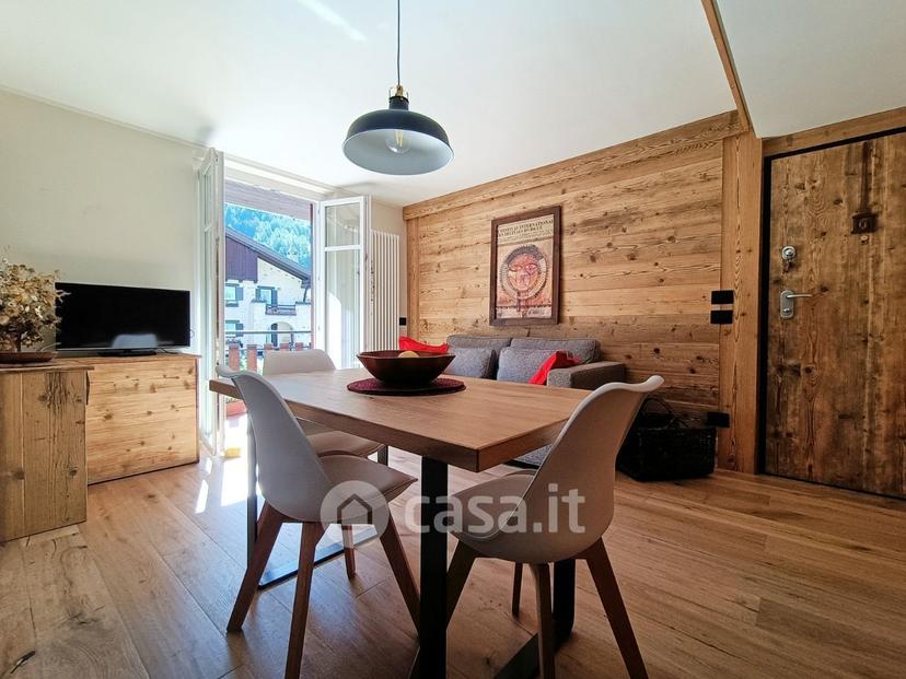 Trilocale in Strada Grand Ru 6 — foto 4 di 22