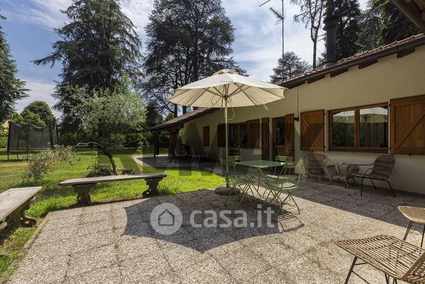 Villa in Via Armando Diaz 90 — foto 18 di 38