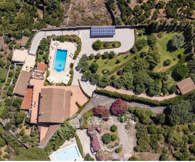Villa in Via Brinzio 20 — foto 14 di 36