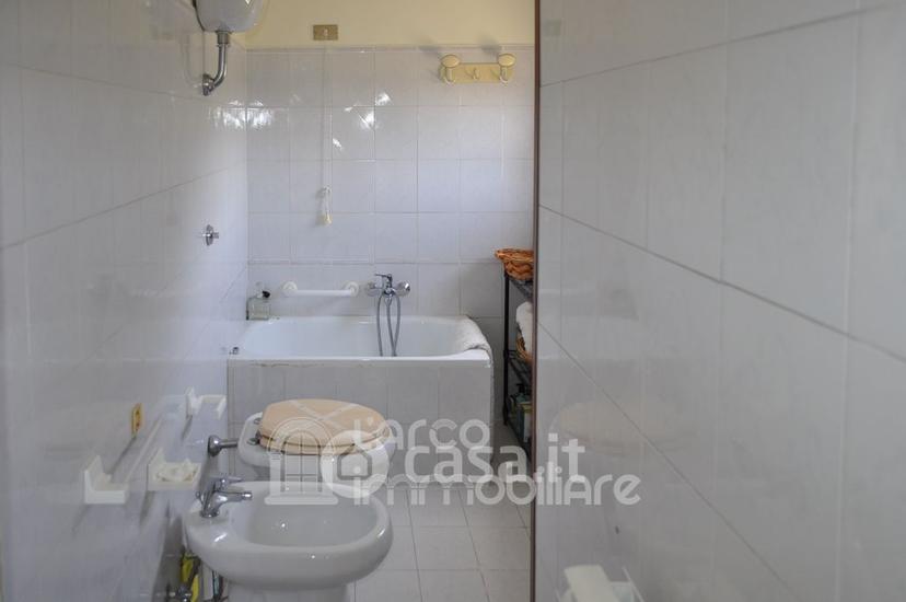 Appartamento in Via Roma 72 — foto 16 di 40