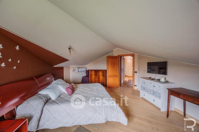 Villa in Via Mozza di Barga — foto 45 di 47