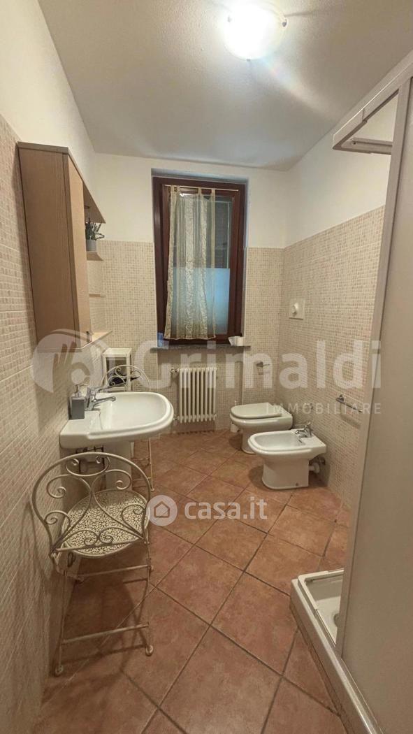 Bilocale in Via della Quercia 2 — foto 22 di 29