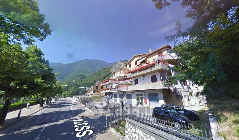 Bilocale in Via Borgonuovo — foto 12 di 19