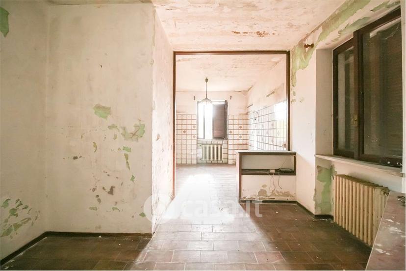 Villa in Via Avv. G. Colombo 8 — foto 14 di 34