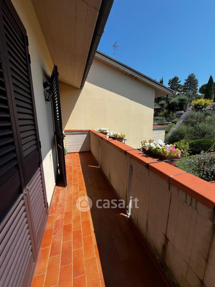Villa in Via Tommaso Moro — foto 23 di 47