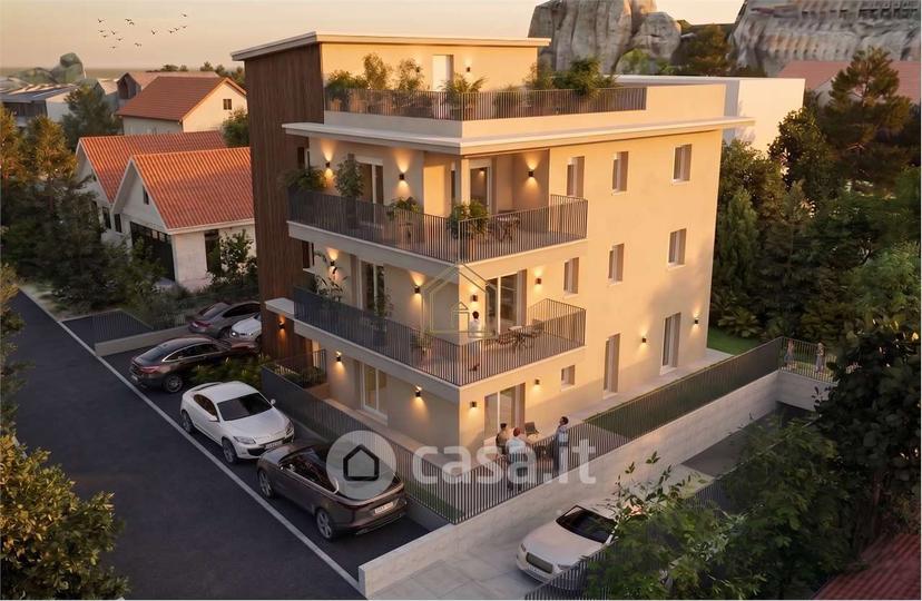 Trilocale in Via Monte Croce 1 — foto 19 di 20