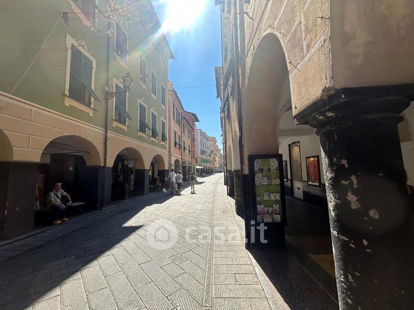 Trilocale in Via Vittorio Veneto — foto 6 di 30