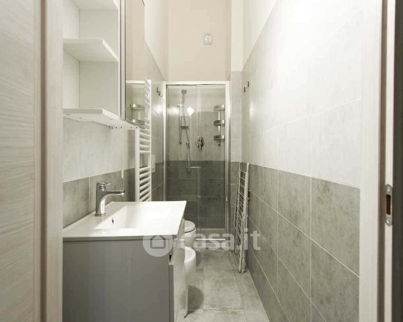 Stanza in Via del Borgo di San Pietro 59 — foto 4 di 20