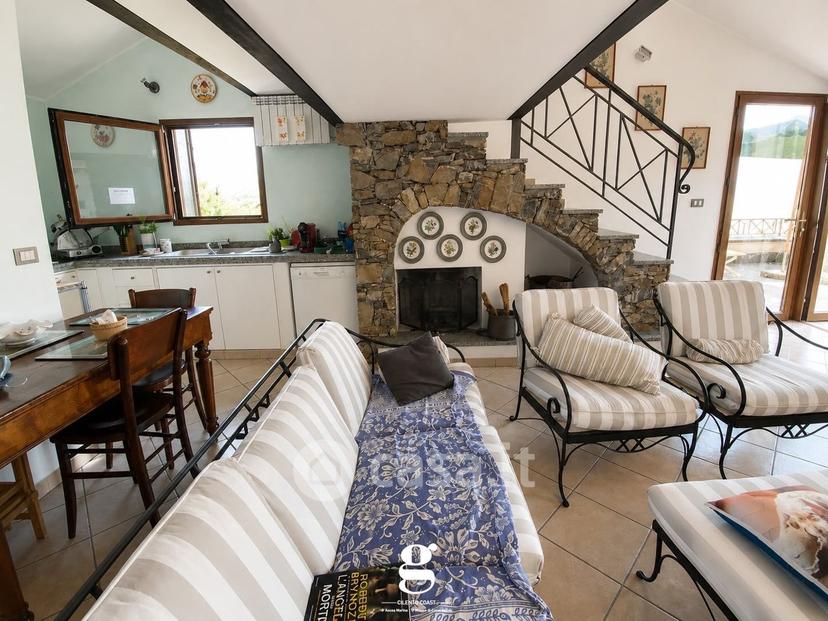 Villa in Via Tempa delle Rose 8 — foto 26 di 38