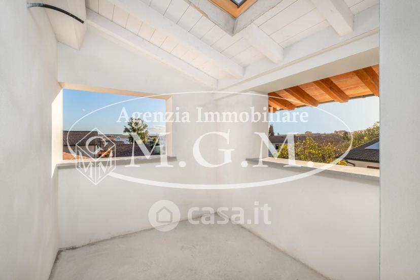 Villa in Via T. Mattei 2 C — foto 14 di 22