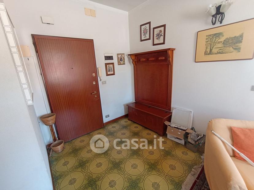 Trilocale in Via Magenta 8 — foto 17 di 42