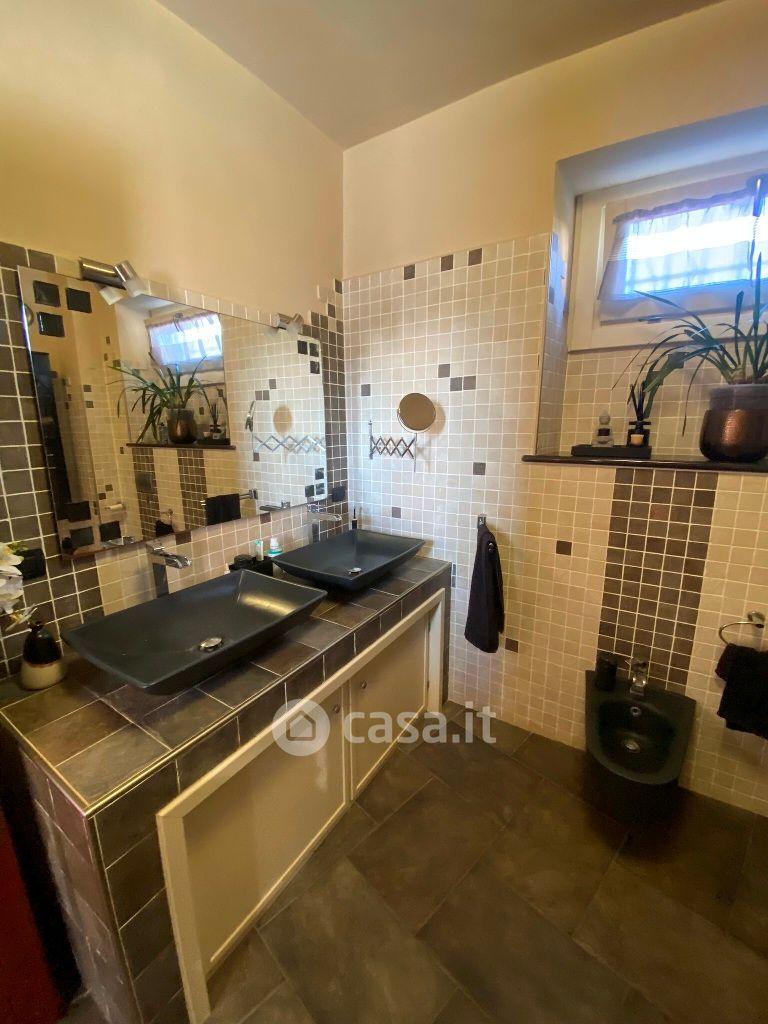 Villa in Piazza Libertà 5 — foto 6 di 34