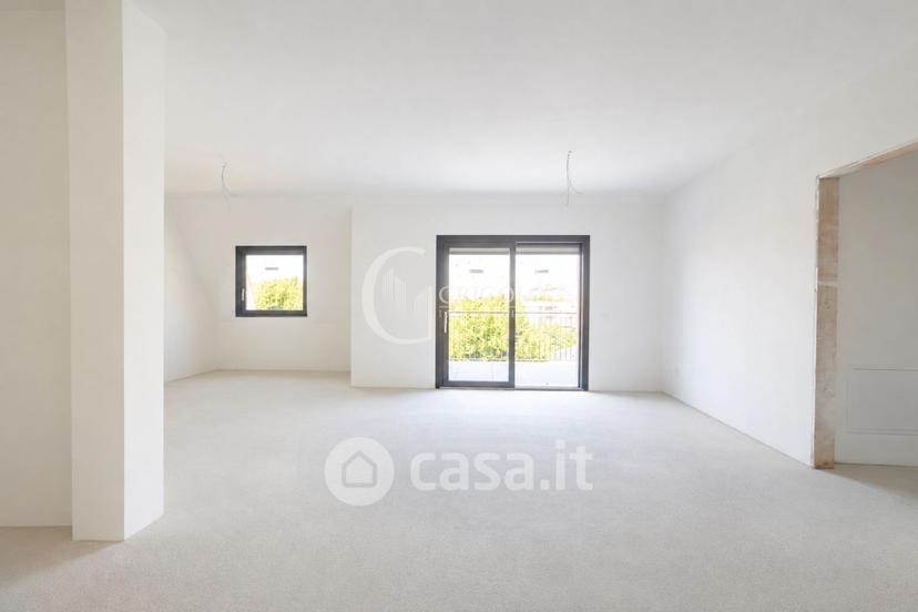 Quadrilocale in Via Alcide de Gasperi — foto 3 di 26