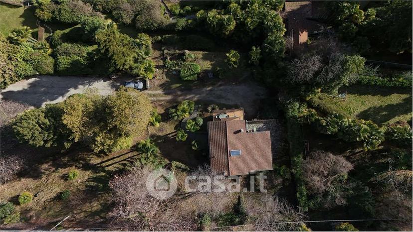 Villa in Ss33 del Sempione 67 — foto 46 di 60