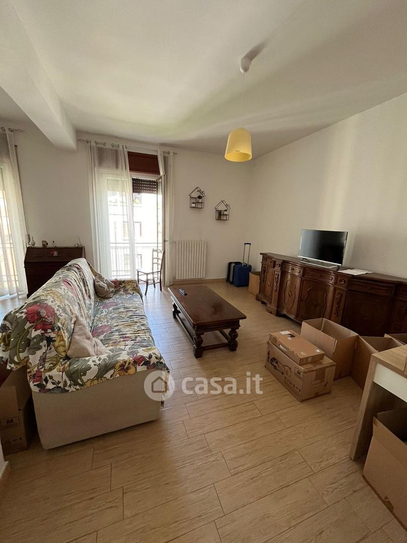 Trilocale in Via G. Oberdan 46 — foto 10 di 25