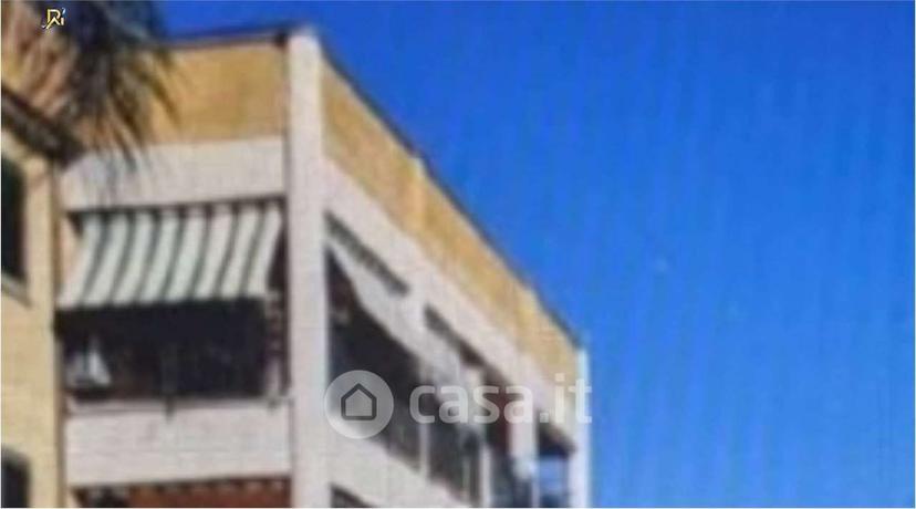 Quadrilocale in Via Spinete 1º (iiiºtratto) — foto 3 di 31