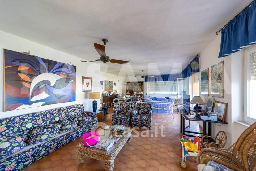 Villa in Sp161 — foto 4 di 16