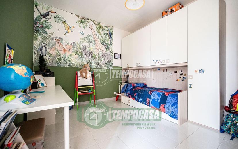 Trilocale in Via Ottaviano C. Augusto 7 — foto 7 di 25