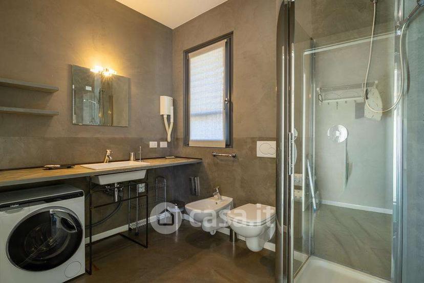 Trilocale in Via Antica Regina 21 — foto 7 di 31