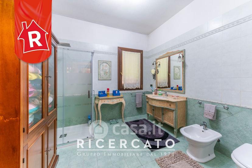 Villa in Sp18 — foto 89 di 106