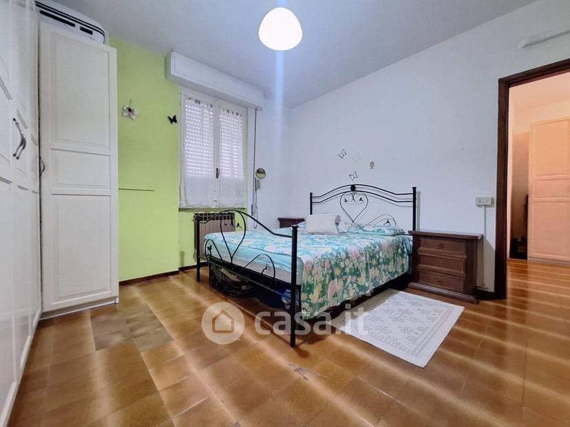 Trilocale in Via Antonio Gramsci 13 — foto 35 di 38
