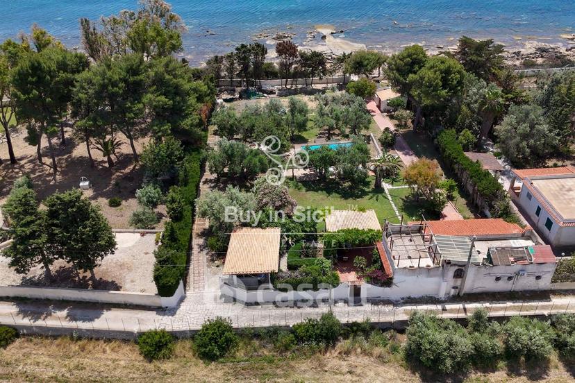 Villa in Via Filippo de Filippi 11 — foto 42 di 57