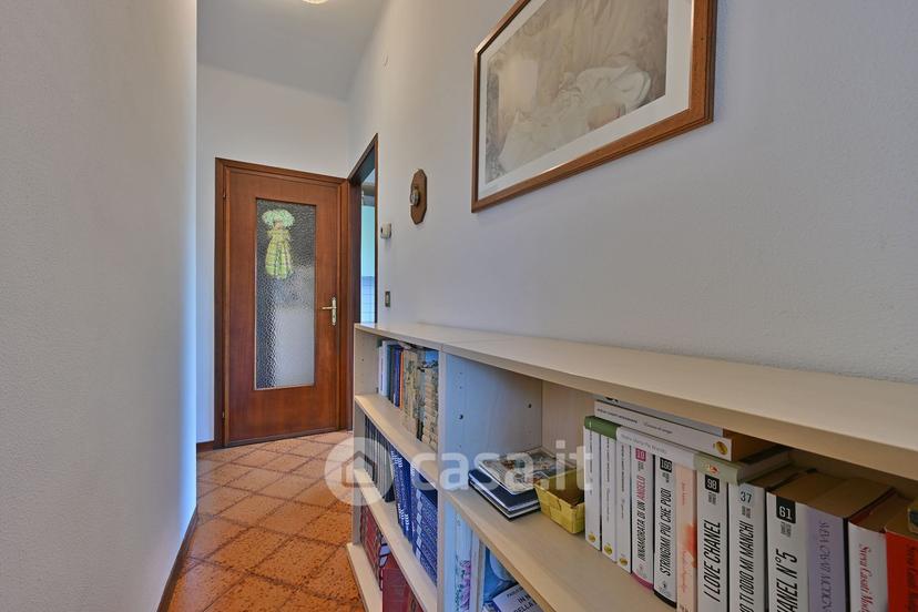 Trilocale in Via Sottana alla Foce 8 — foto 9 di 38