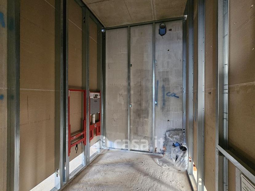 Quadrilocale in Via Marco Carminati 16 — foto 2 di 23