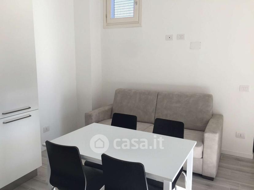 Bilocale in Via Italia Libera 66 — foto 17 di 42