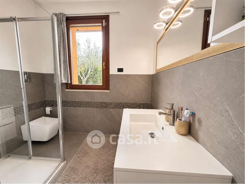 Villa in Via Madonna — foto 11 di 35