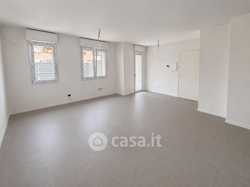 Quadrilocale in Via Petrarca — foto 19 di 24