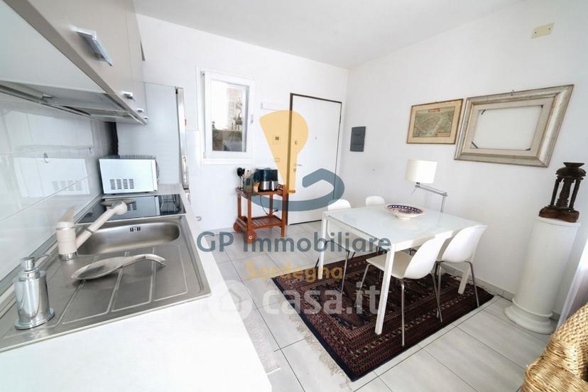 Trilocale in Corso Battellieri 21 — foto 21 di 29