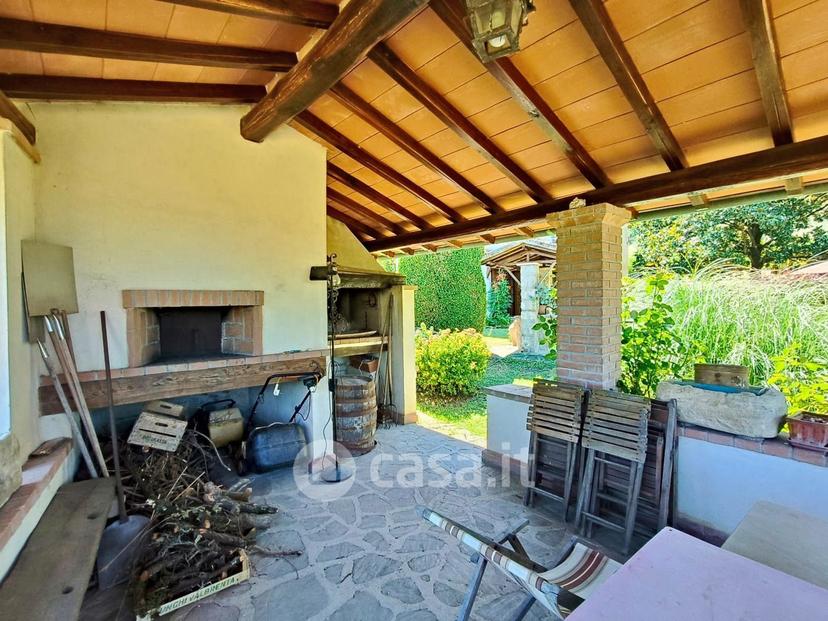 Villa in Strada Aquilano — foto 13 di 52