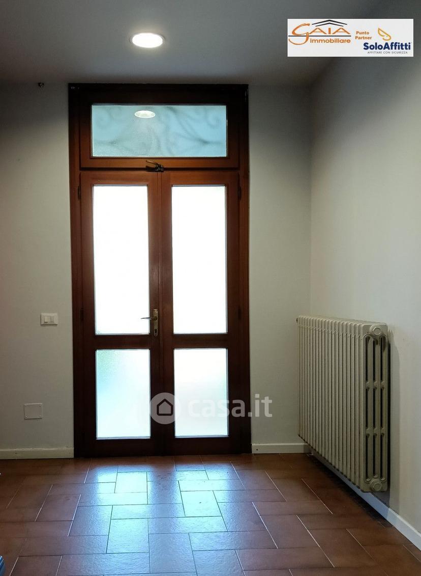Villa in Via A. Gramsci 46 — foto 9 di 53