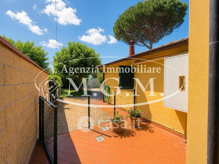 Quadrilocale in Via Fratelli Rosselli — foto 31 di 43
