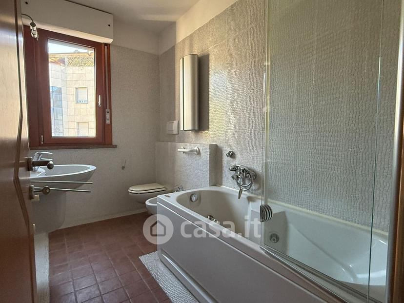 Quadrilocale in Via Vittorio Alfieri — foto 11 di 25