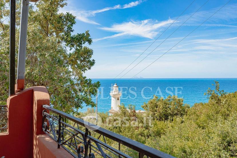 Villa in Via del Faro — foto 34 di 39