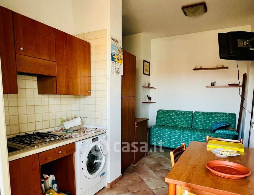 Trilocale in Piazza Vittorio Emanuele Orlando 6 — foto 10 di 20